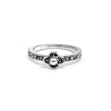 Anel Inspired Pandora Flor com Perola