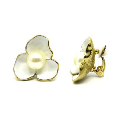 Brinco de Pressão Flor Branca