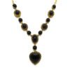 Colar Boho Dourado com Coração Preto