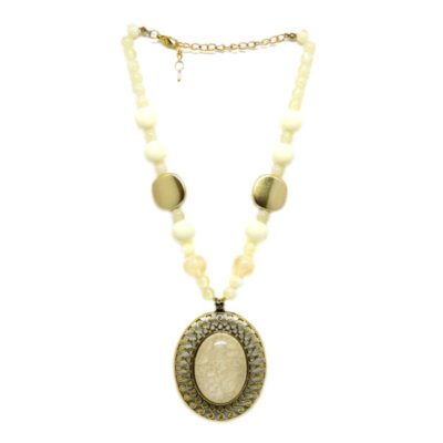 Colar com Bolas e Chaton Oval