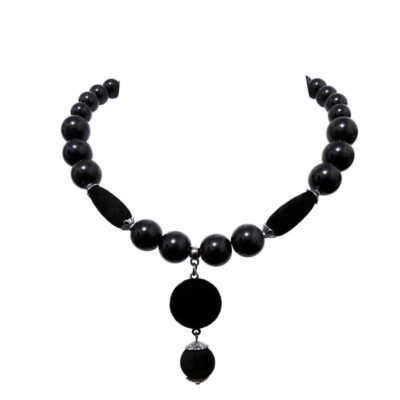 Colar Preto com Camurça