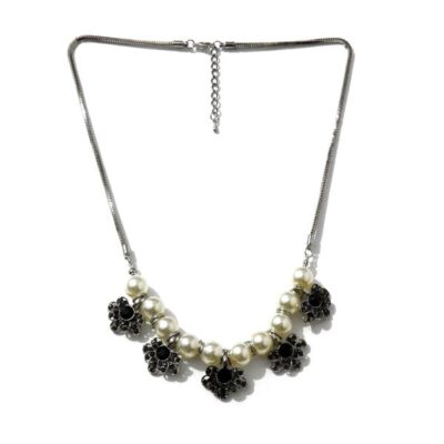 Colar Floral Prata com Strass Preto