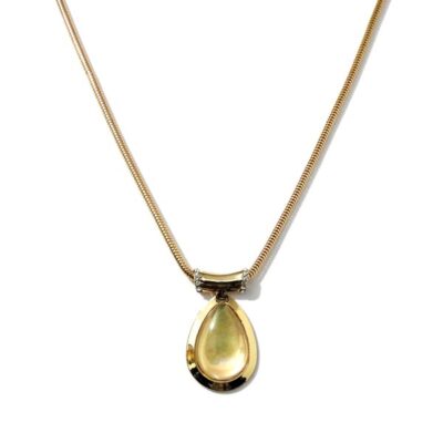Colar Dourado com Gota